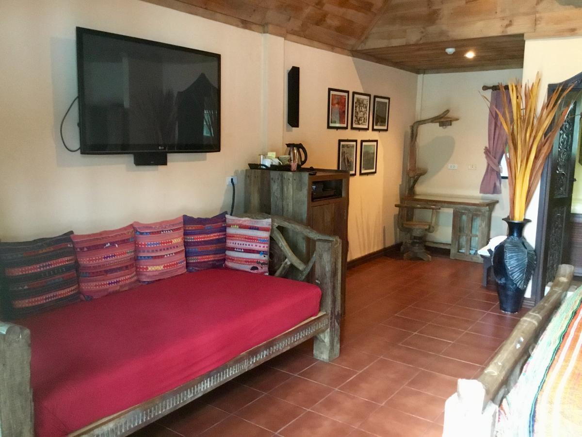 Nirvana Resort Koh Chang Bang Bao Beach Екстер'єр фото