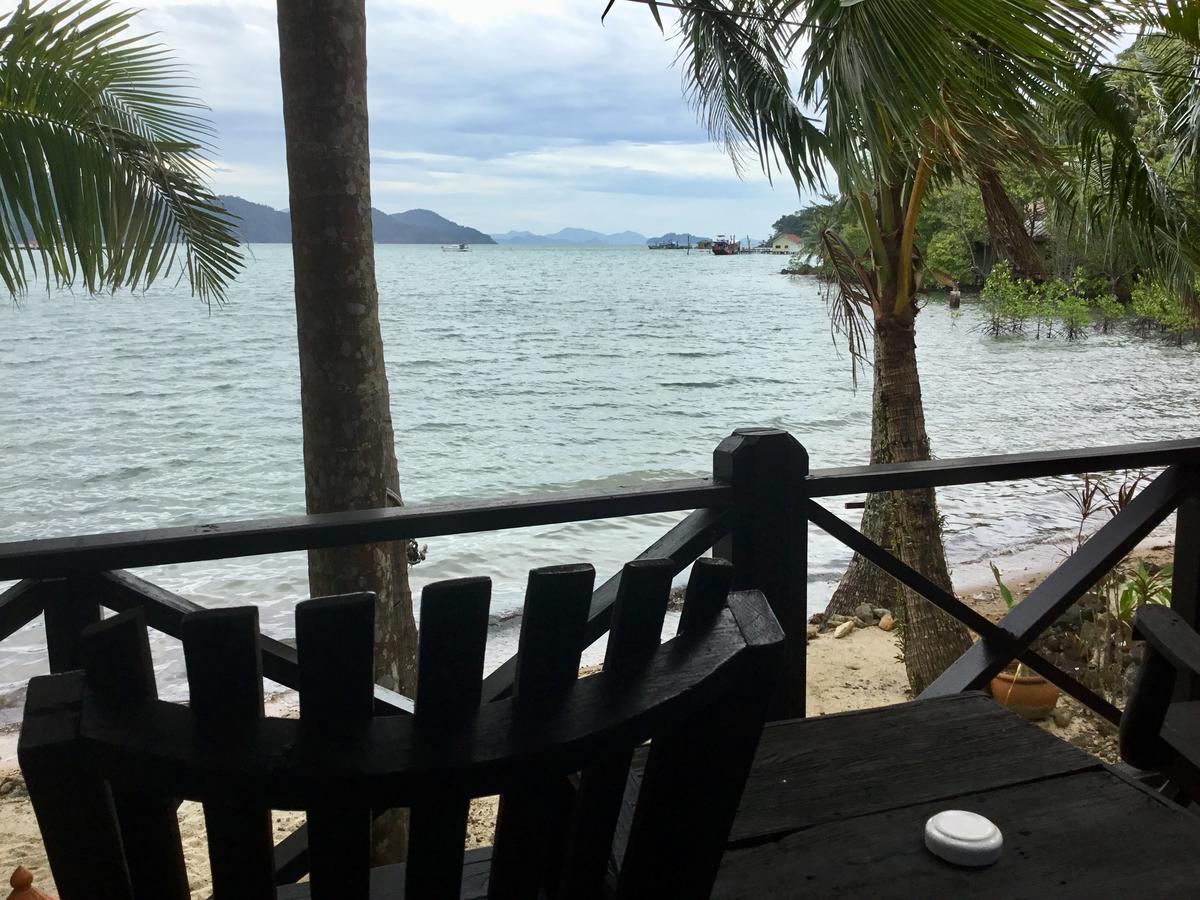 Nirvana Resort Koh Chang Bang Bao Beach Екстер'єр фото