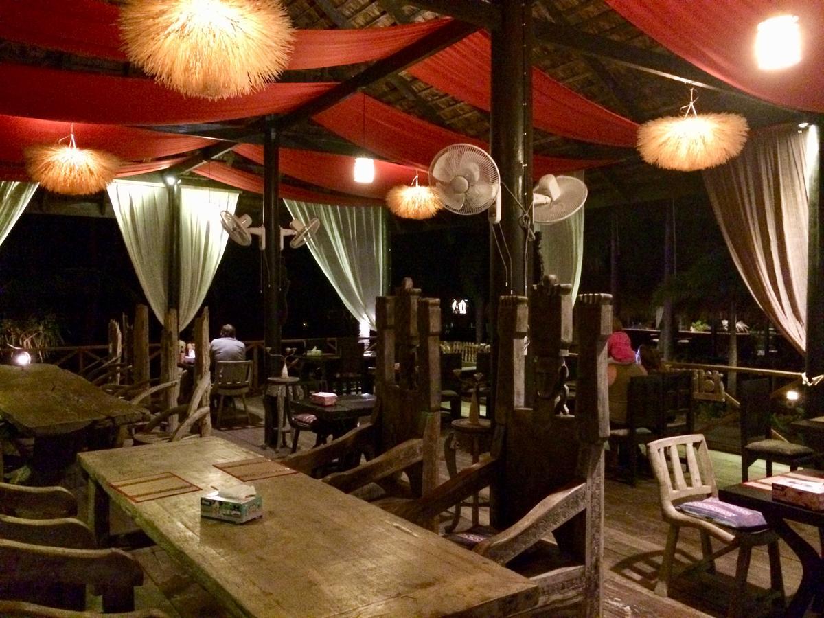 Nirvana Resort Koh Chang Bang Bao Beach Екстер'єр фото