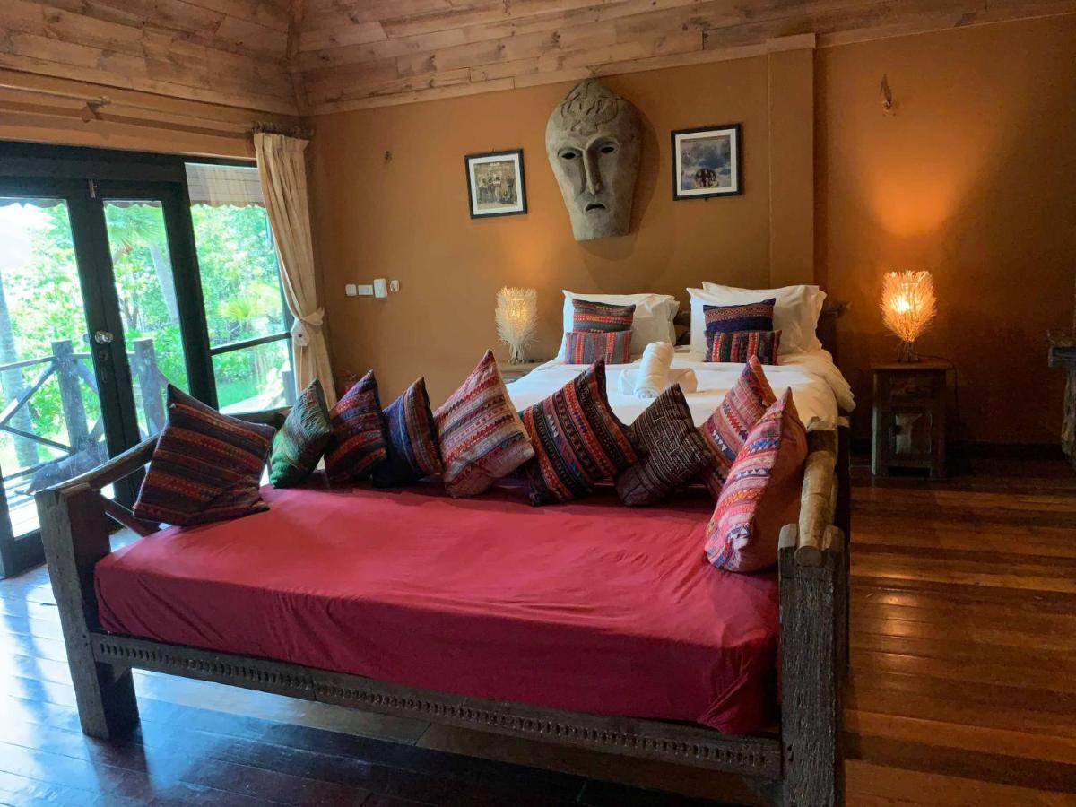 Nirvana Resort Koh Chang Bang Bao Beach Екстер'єр фото