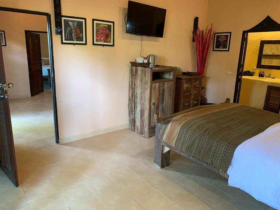 Nirvana Resort Koh Chang Bang Bao Beach Екстер'єр фото